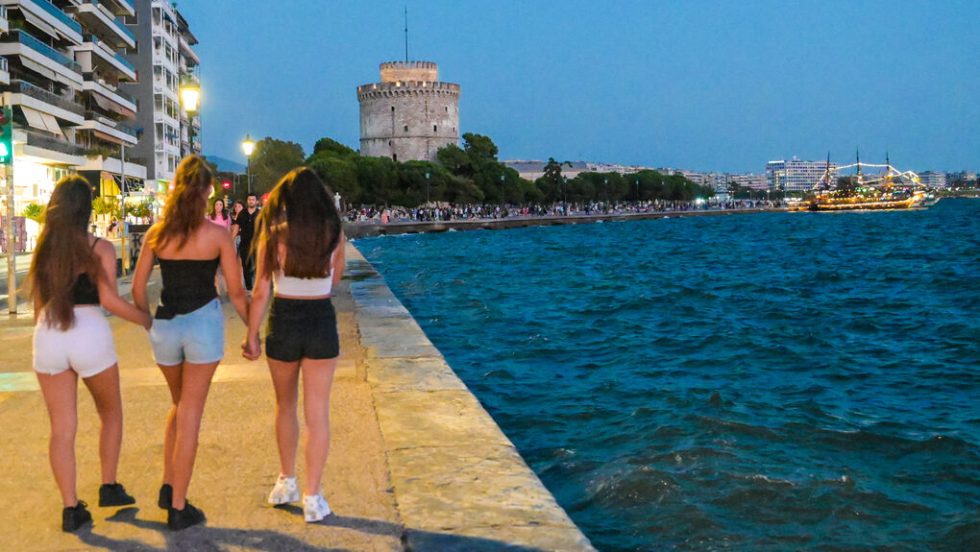 paralia thessaloniki